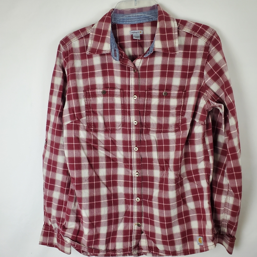 Carhartt ❤️ Western Style, long sleeved, fitted, shirt. Size Small.